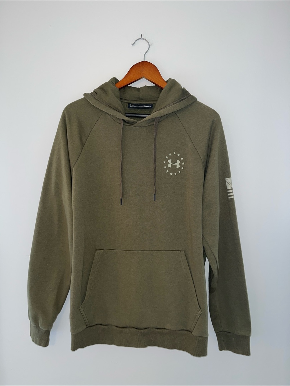 Under Armour Men’s Olive Hoodie Pullover with Freedom Logo